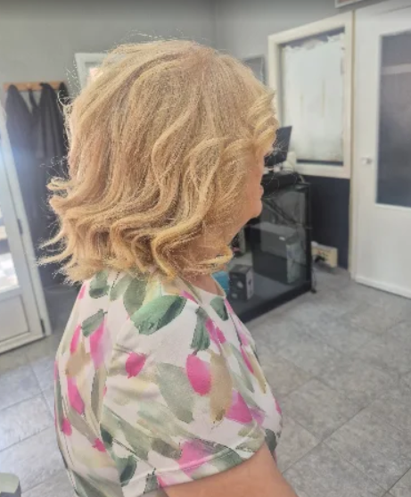 Corte corto ondulado — Gloria Gabaldón Albacete